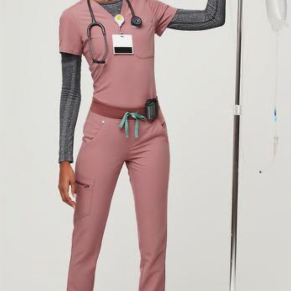 Limited Edition Figs scrub pants in Mineral Mauve